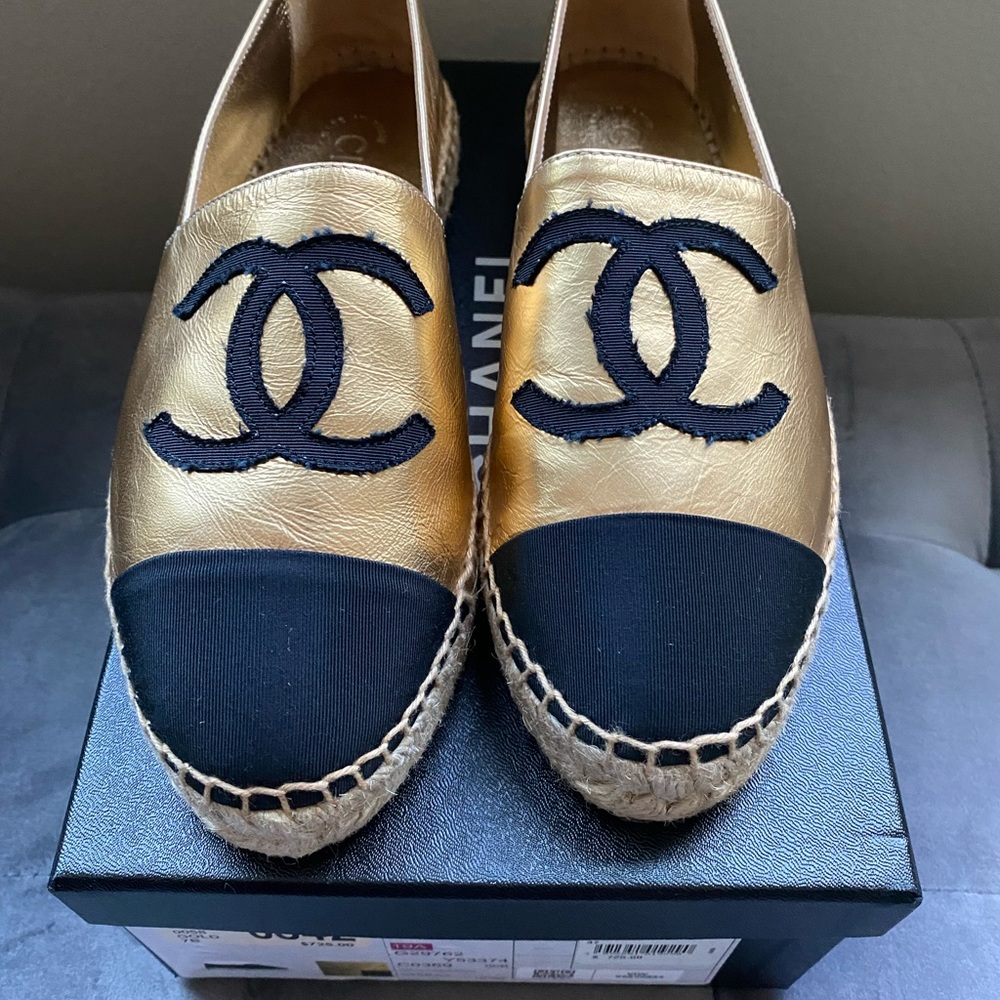 Chanel espadrilles gold 37